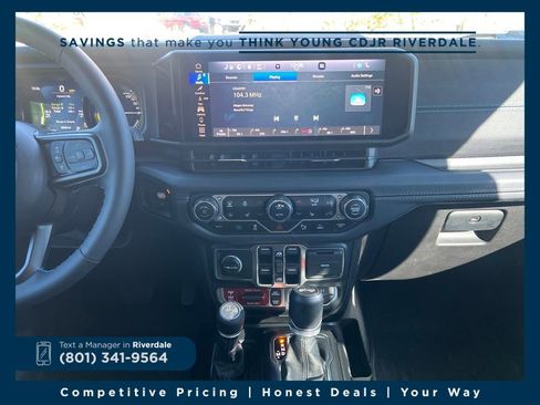 Used 2024 Jeep Wrangler Unlimited Rubicon 4xe image 17