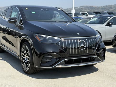 New 2025 Mercedes-Benz EQE AMG 4MATIC SUV image 3