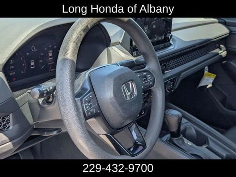 Used 2024 Honda Accord EX image 12