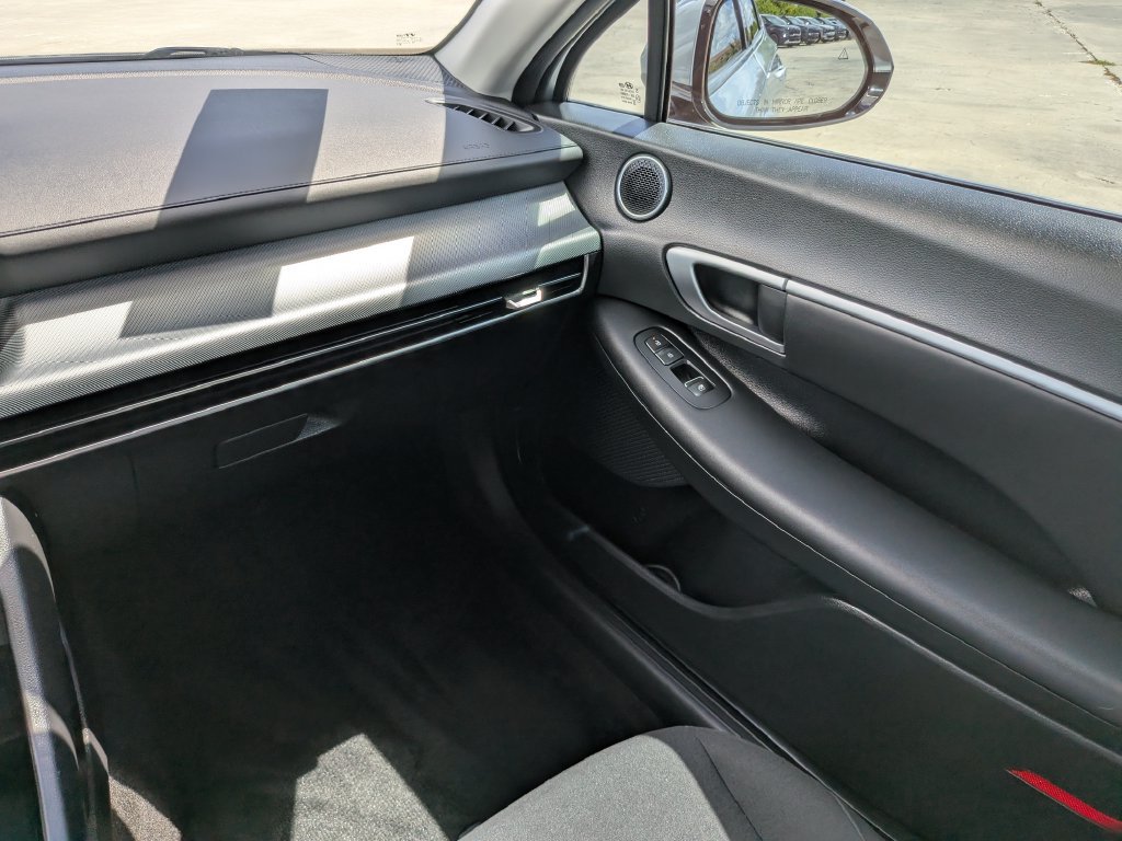 Used 2024 Hyundai Sonata SEL FWD image 17