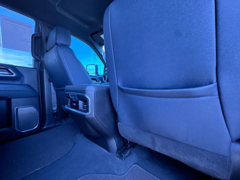Used 2024 Chevrolet Silverado 3500 High Country w/ Technology Package AWD/4WD image 39