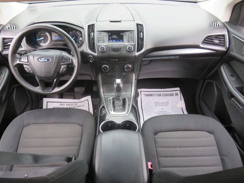 Used 2017 Ford Edge SE w/ Cargo Accessory Package AWD/4WD image 12
