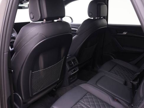 Certified 2023 Audi SQ5 Prestige w/ Prestige Package AWD/4WD image 15