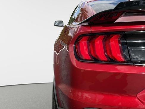 Used 2020 Ford Mustang Shelby GT500 w/ Technology Package image 17