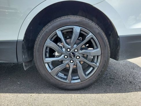 Used 2022 Chevrolet Equinox RS w/ RS Leather Package FWD image 32