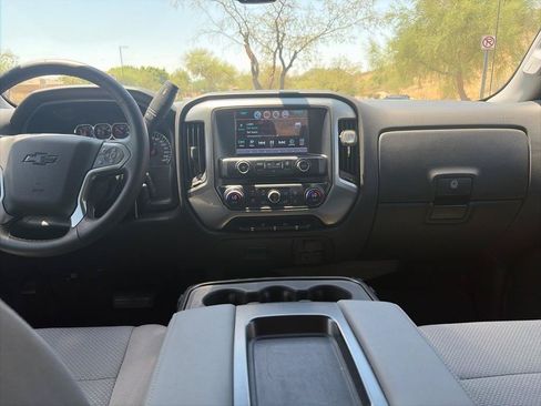 Used 2017 Chevrolet Silverado 1500 LT w/ All Star Edition AWD/4WD image 17