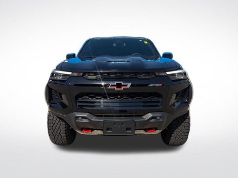 Certified 2025 Chevrolet Colorado ZR2 w/ Midnight Edition AWD/4WD image 22