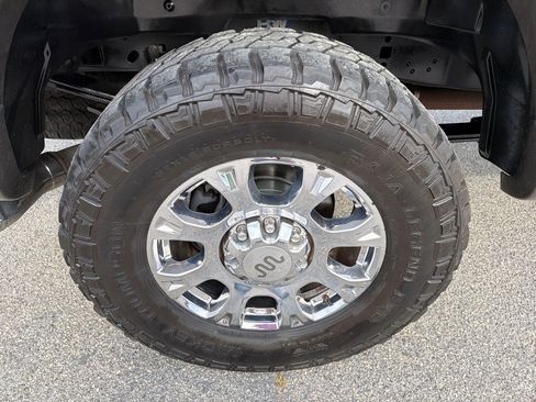 Used 2022 Ford F250 King Ranch w/ King Ranch Ultimate Package image 9