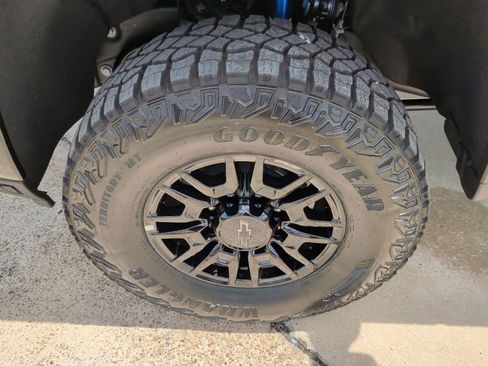 New 2026 Chevrolet Silverado 2500 ZR2 AWD/4WD image 52