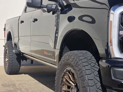 Used 2025 Ford F250 Platinum w/ Tremor Off-Road Package AWD/4WD image 45