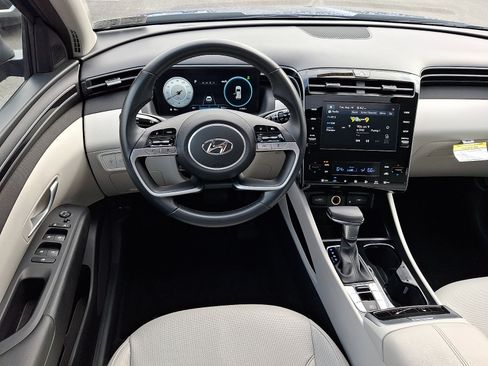 Certified 2023 Hyundai Tucson SEL w/ Convenience Package AWD/4WD image 11