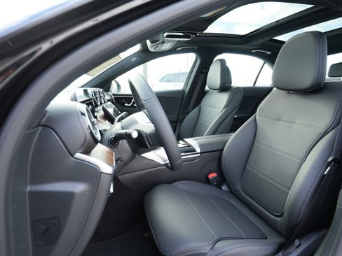 New 2026 Mercedes-Benz C 300 C 300 image 34