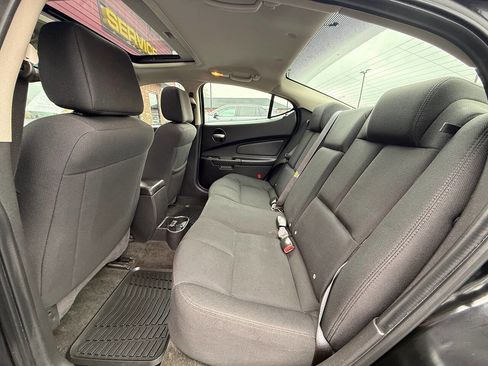 Used 2006 Pontiac Grand Prix w/ Sun And Sound Package image 18