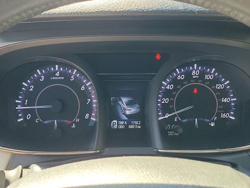 Used 2015 Toyota Avalon XLE Touring image 22