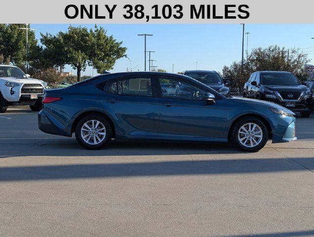 Used 2025 Toyota Camry LE w/ Convenience Package FWD image 4