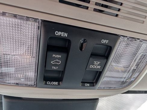 New 2026 Honda Odyssey EX-L image 12