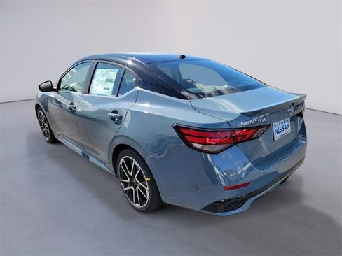 New 2025 Nissan Sentra SR w/ SR Premium Package image 2