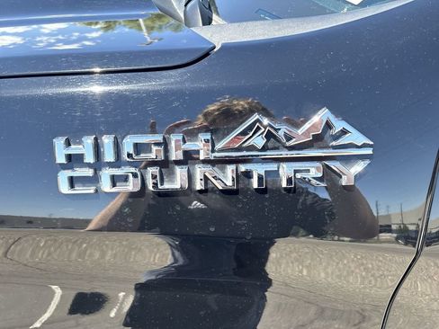 Used 2023 Chevrolet Silverado 1500 High Country AWD/4WD image 38