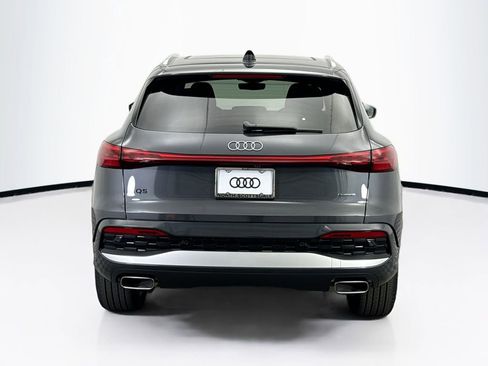 Used 2025 Audi Q5 Premium Plus w/ Premium Plus AWD/4WD image 6