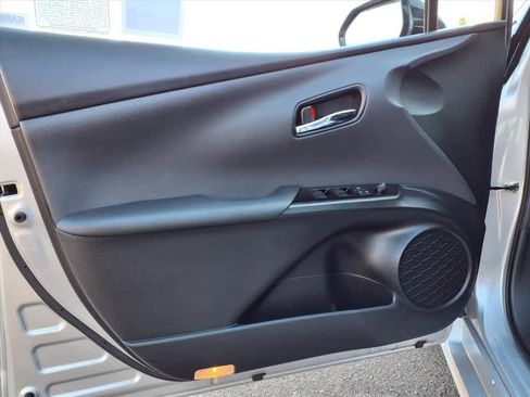 Used 2019 Toyota Prius Prime Plus image 13