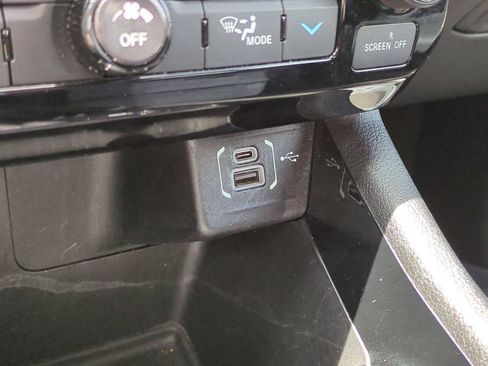 Used 2024 Jeep Compass Limited AWD/4WD image 21