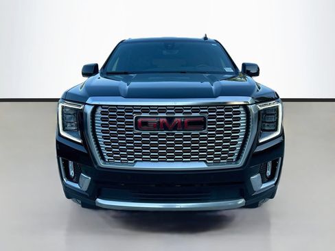 Used 2021 GMC Yukon XL Denali w/ Denali Premium Package RWD image 2