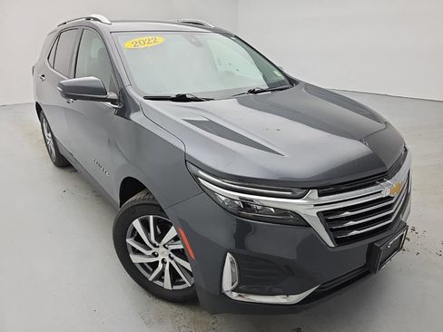 Used 2022 Chevrolet Equinox Premier AWD/4WD image 4