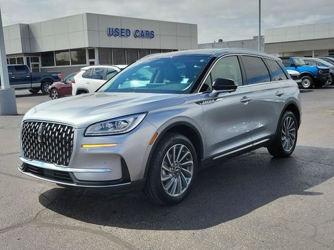 Certified 2023 Lincoln Corsair Reserve w/ Equipment Group 201A image 8