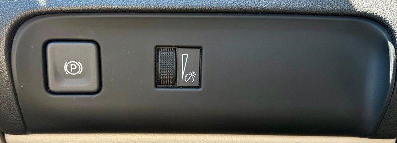 Used 2023 Buick Enclave Essence w/ Experience Buick Package FWD image 18