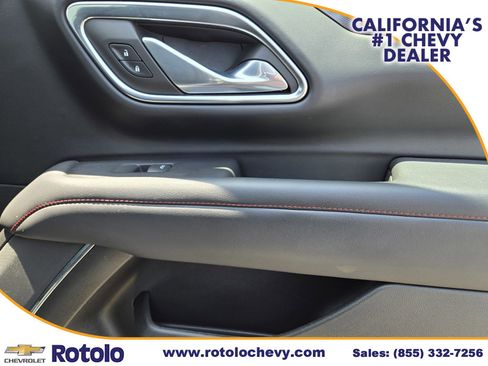 Used 2023 Chevrolet Suburban RST w/ Luxury Package AWD/4WD image 10