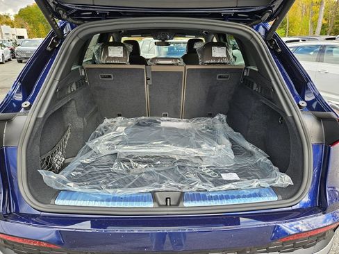 New 2025 Audi Q5 Premium AWD/4WD image 21