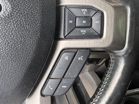 Used 2017 Ford F350 Platinum w/ Platinum Ultimate Package AWD/4WD image 19