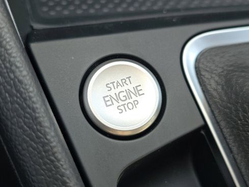 New 2026 Volkswagen Jetta SE image 22