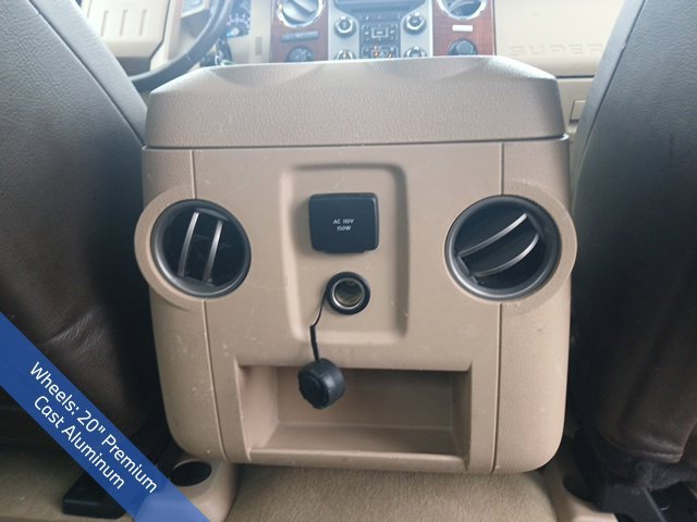 Used 2015 Ford F250 King Ranch w/ FX4 Off-Road Package AWD/4WD image 13
