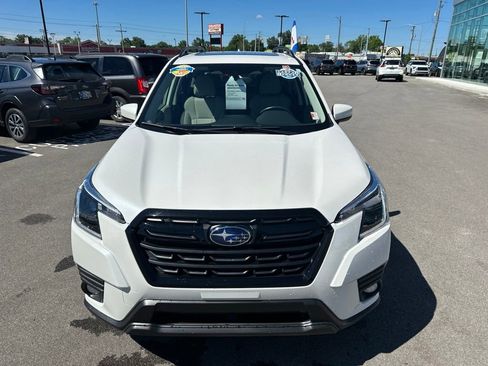 Certified 2022 Subaru Forester Premium AWD/4WD image 3