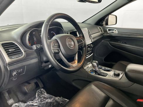 Used 2022 Jeep Grand Cherokee Limited image 9