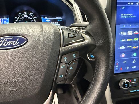 Used 2024 Ford Edge SEL w/ Convenience Package image 15