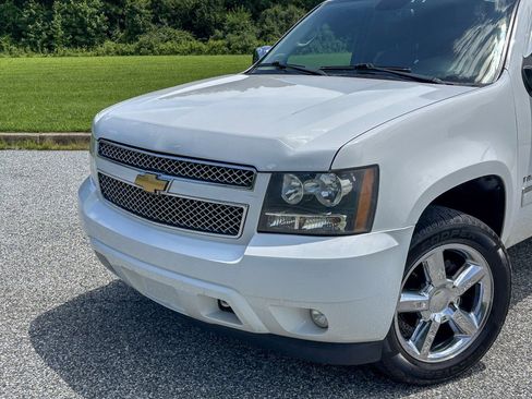 Used 2013 Chevrolet Tahoe LTZ image 7