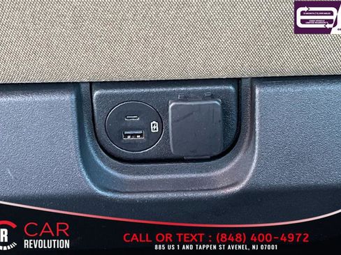 Used 2023 Ford F150 XLT AWD/4WD image 35