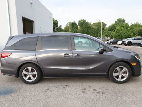 Used 2018 Honda Odyssey EX-L image 4