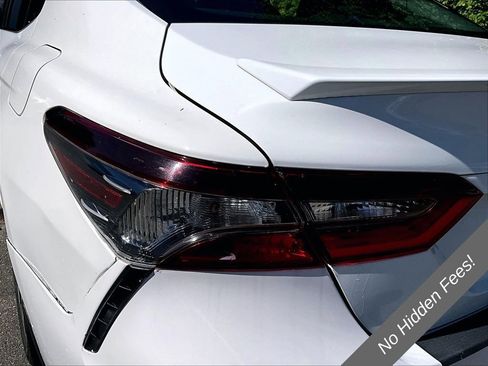 Used 2024 Toyota Camry SE w/ Cold Weather Package AWD/4WD image 28