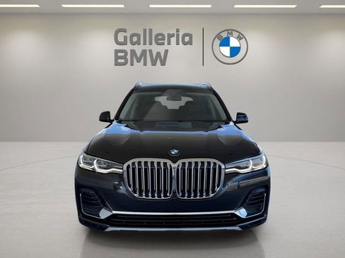 Used 2021 BMW X7 xDrive40i w/ Premium Package 2 image 3