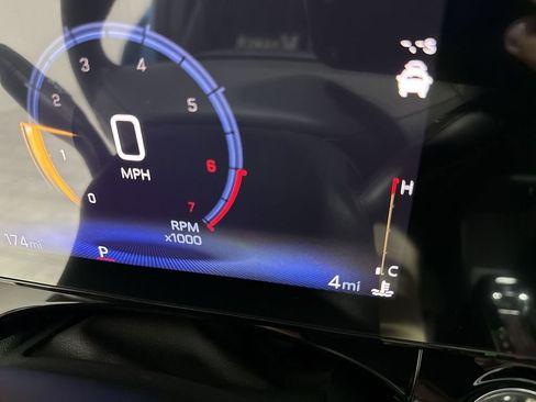 New 2026 Chevrolet Trax RS image 12