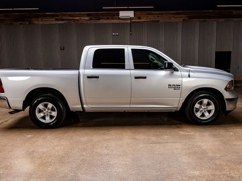 Used 2019 RAM 1500 Tradesman w/ Popular Equipment Group image 10