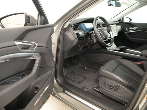 Certified 2024 Audi Q8 e-tron Premium Plus w/ Premium Plus Package image 14