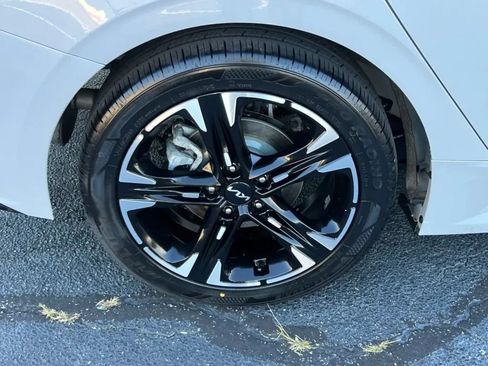 Used 2022 Kia K5 GT-Line image 35