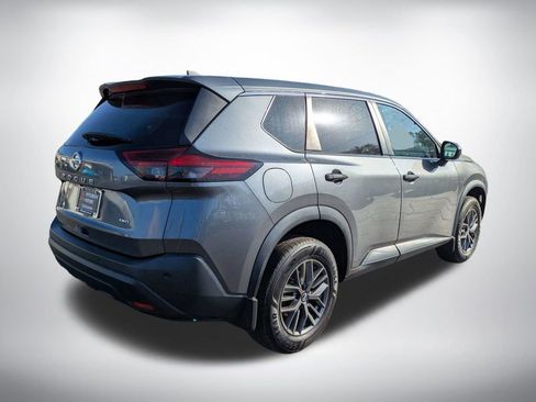 Used 2021 Nissan Rogue S image 4