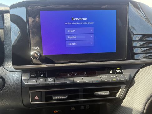 New 2026 Toyota Camry Hybrid image 13