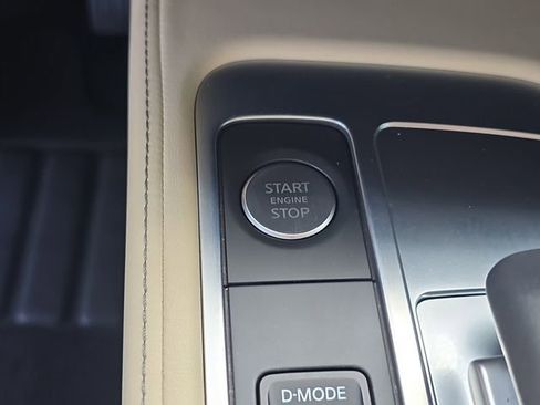 Used 2023 INFINITI QX60 Luxe w/ Cargo Package FWD image 30