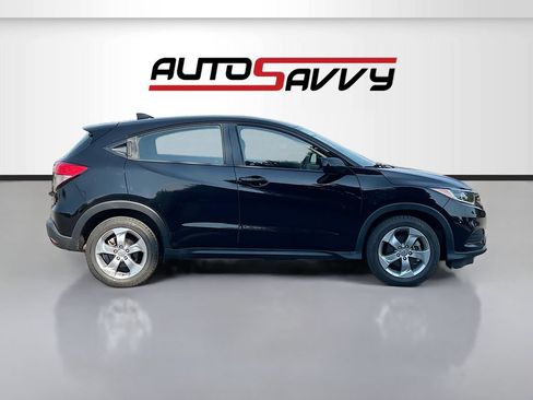 Used 2019 Honda HR-V LX image 8